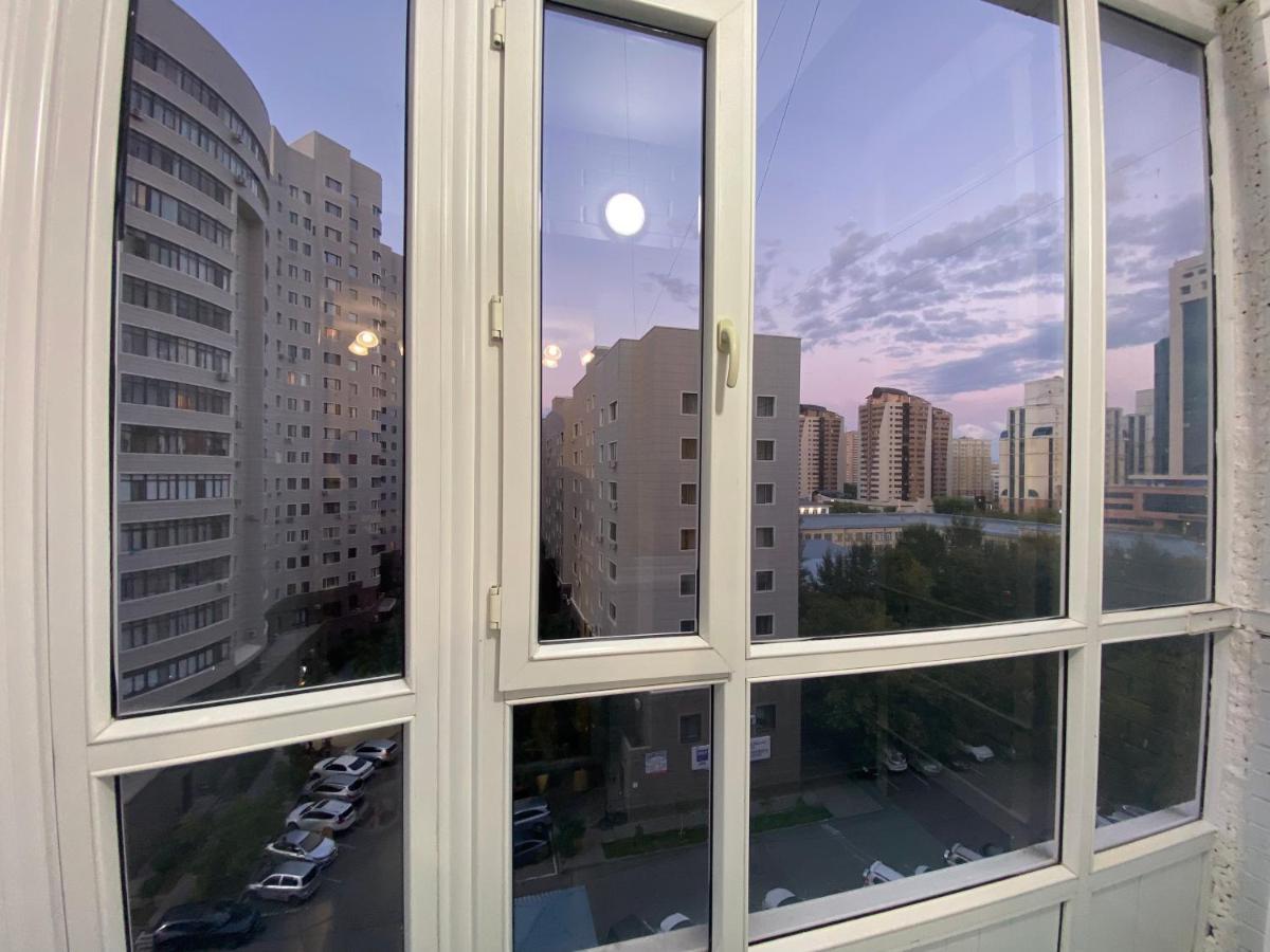 Apartment in the city centre Astaná Exterior foto